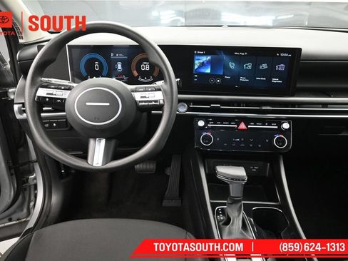 Used 2026 Hyundai Tucson SEL Plus AWD/4WD image 11