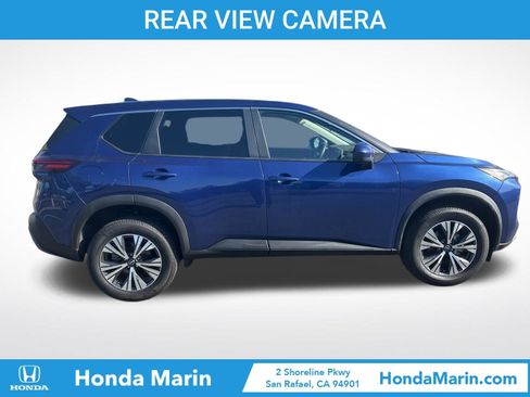 Used 2023 Nissan Rogue SV AWD/4WD image 4