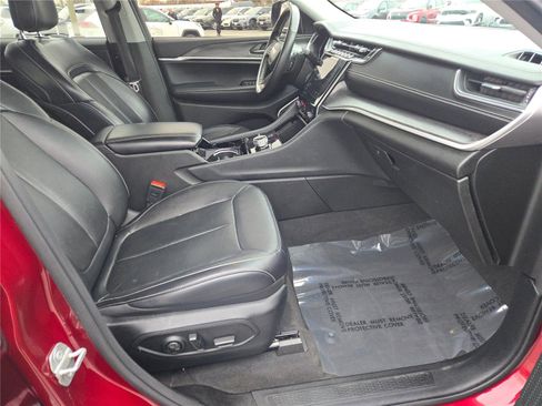 Used 2021 Jeep Grand Cherokee L Limited image 7