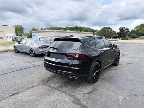 Used 2025 Acura MDX A-Spec AWD/4WD image 5