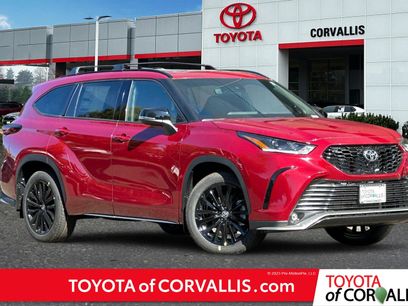 New 2025 Toyota Highlander XSE