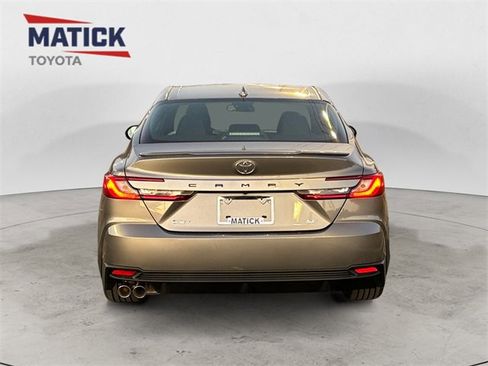 New 2026 Toyota Camry SE image 6