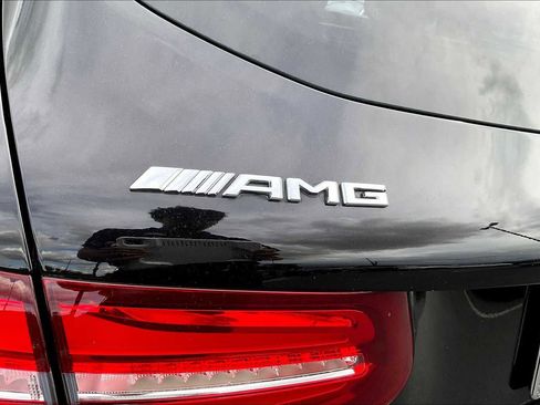 Used 2019 Mercedes-Benz GLC 43 AMG 4MATIC image 11