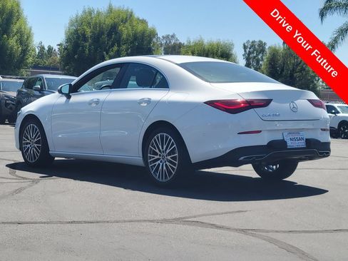 Used 2025 Mercedes-Benz CLA 250 image 4