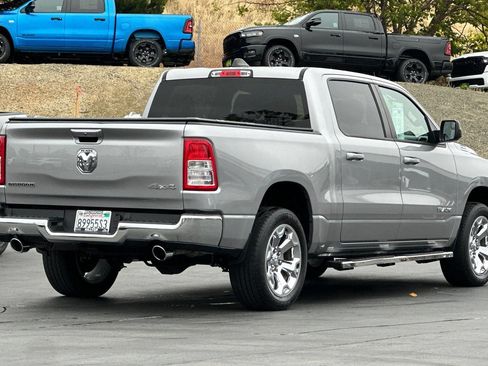 Used 2022 RAM 1500 Big Horn AWD/4WD image 4