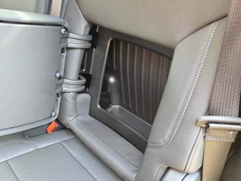 Used 2025 GMC Sierra 1500 Elevation w/ Elevation Premium Package image 36