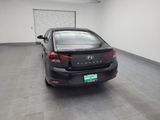 Used 2019 Hyundai Elantra SE w/ Cargo Package image 6