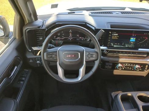 Used 2024 GMC Sierra 1500 Elevation AWD/4WD image 15
