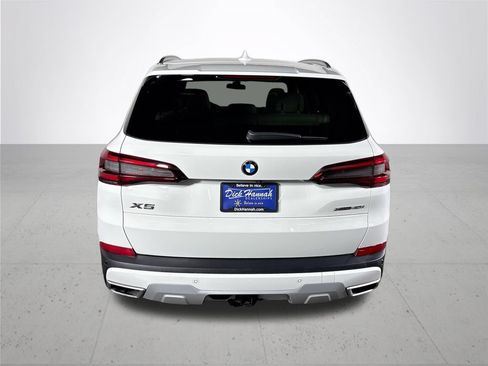 Used 2022 BMW X5 xDrive40i w/ Premium Package AWD/4WD image 7