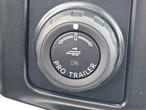 New 2026 Ford F450 Platinum w/ Platinum Plus Package AWD/4WD image 11
