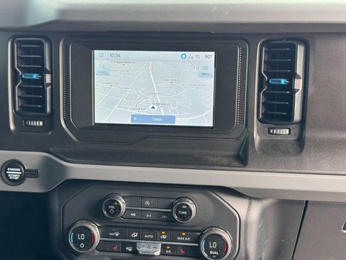 Used 2023 Ford Bronco Black Diamond AWD/4WD image 14