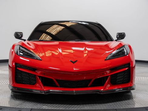 Used 2024 Chevrolet Corvette E-Ray image 2