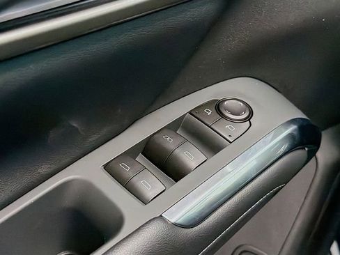 New 2026 Chevrolet Traverse LT image 18