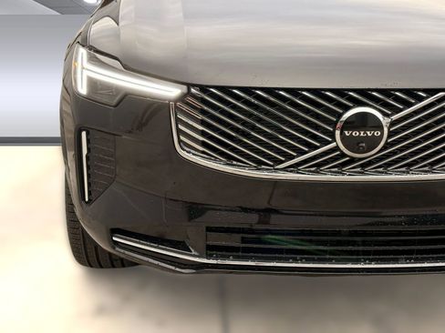 New 2026 Volvo XC90 B5 Ultra image 11