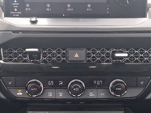 Used 2023 Honda Accord EX-L image 17