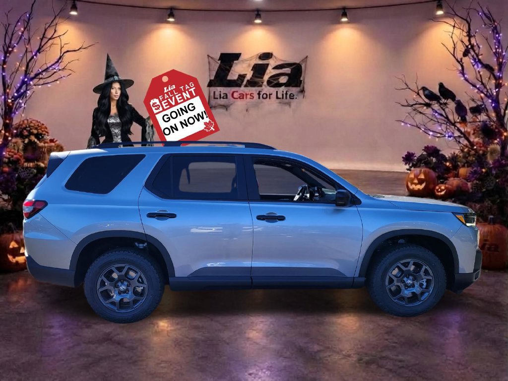New 2026 Honda Pilot TrailSport image 2
