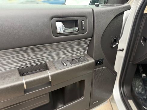 Used 2019 Ford Flex Limited w/ Limited Appearance Package image 25