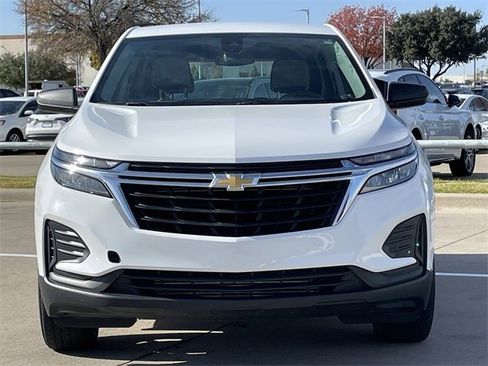 Used 2024 Chevrolet Equinox LS image 5