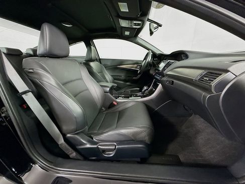 Used 2016 Honda Accord EX-L image 26