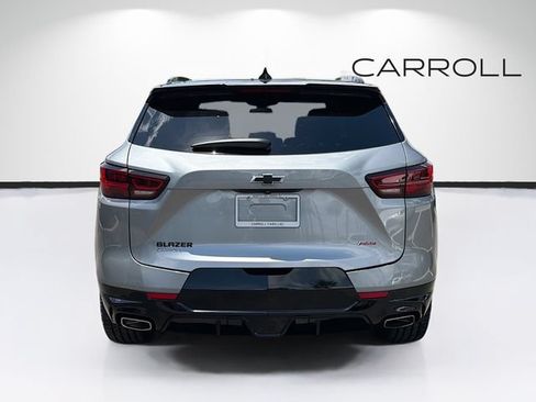 Used 2023 Chevrolet Blazer RS w/ Enhanced Convenience Package FWD image 4