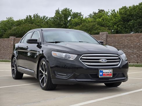 Used 2014 Ford Taurus SEL w/ Equipment Group 201A image 4