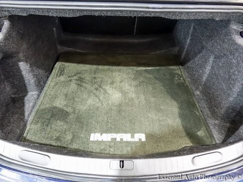 Used 2017 Chevrolet Impala LT w/ Leather Package image 19