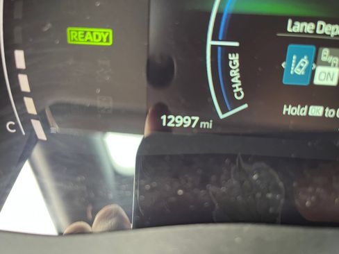 Used 2025 Toyota Camry SE AWD/4WD image 17