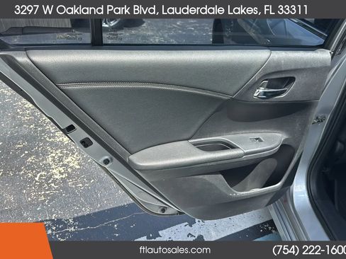 Used 2017 Honda Accord Sport image 23