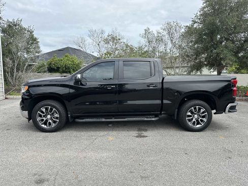 Used 2022 Chevrolet Silverado 1500 LT w/ All Star Edition Plus RWD image 11