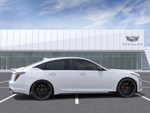 New 2026 Cadillac CT5 V w/ LPO, ONYX Package image 29