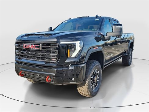 New 2026 GMC Sierra 2500 AT4X image 2