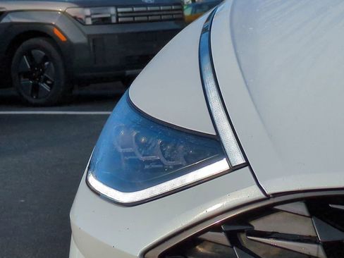 Used 2020 Hyundai Sonata Limited image 10