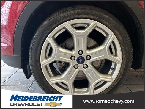 Used 2017 Ford Escape Titanium w/ Equipment Group 301A image 7