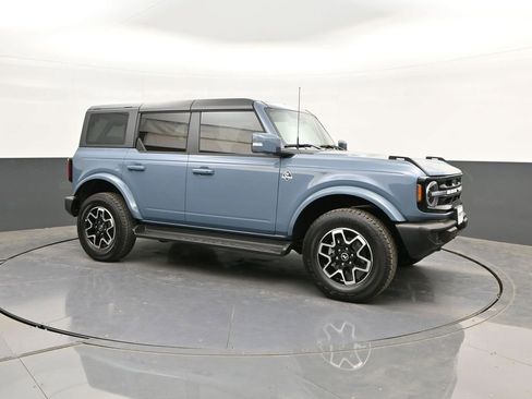 New 2025 Ford Bronco Outer Banks image 17
