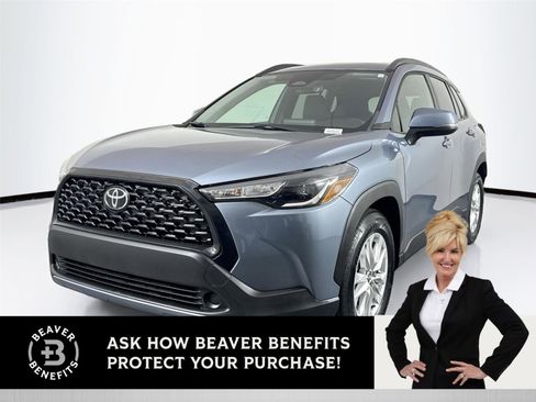 Certified 2023 Toyota Corolla Cross LE image 1