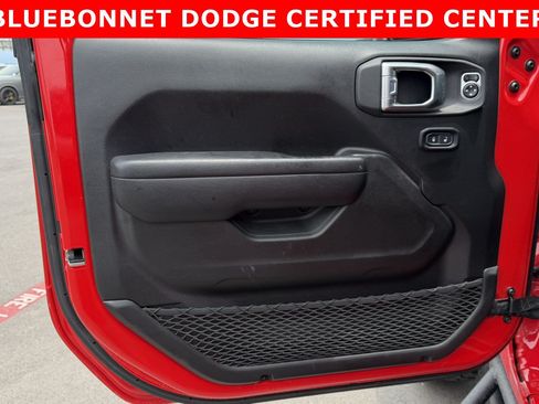Used 2024 Jeep Gladiator Sport AWD/4WD image 8