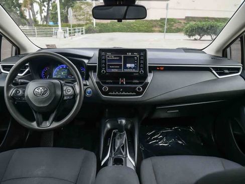 Used 2021 Toyota Corolla LE w/ Carpet Mat Package (TMS) FWD image 14