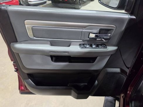 Used 2019 RAM 1500 Warlock AWD/4WD image 27