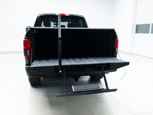 Used 2019 Ford F150 Platinum w/ Technology Package image 13