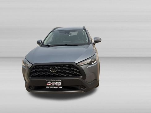 Used 2022 Toyota Corolla Cross LE FWD image 9