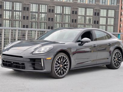 New 2026 Porsche Panamera 4