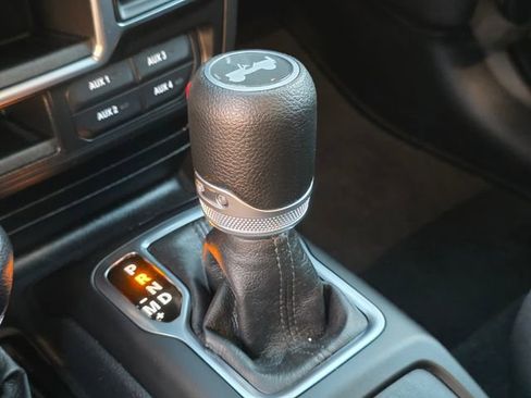 Used 2021 Jeep Wrangler Unlimited Sport image 29