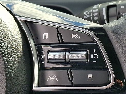 Used 2024 Kia Seltos SX image 23