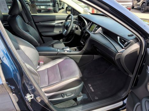 Certified 2025 INFINITI QX50 Luxe AWD/4WD image 12