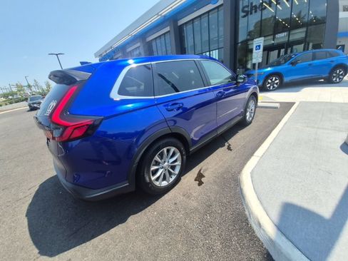Used 2023 Honda CR-V EX-L image 4