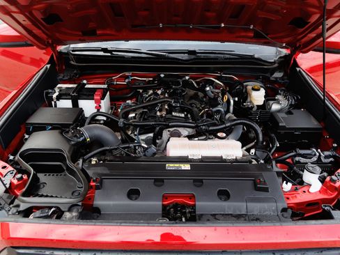 Used 2024 Toyota Tacoma SR5 image 17