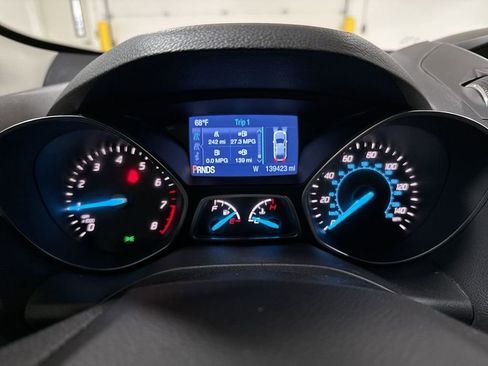 Used 2014 Ford Escape SE FWD image 12