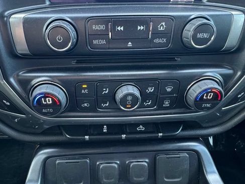 Used 2015 Chevrolet Silverado 1500 LTZ AWD/4WD image 17