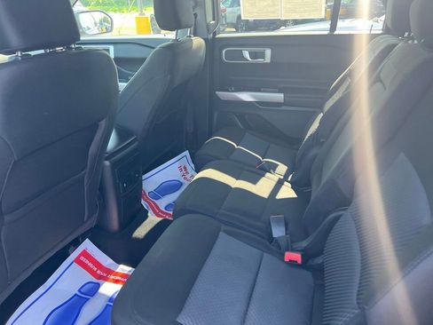 Used 2023 Ford Explorer XLT w/ Class IV Trailer Tow Package image 21