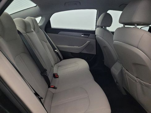 Used 2019 Hyundai Sonata SE FWD image 19